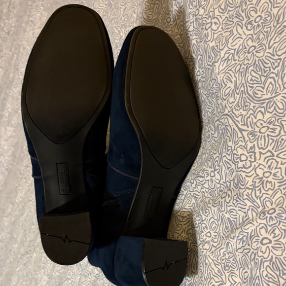 White Mountain Navy Ankle Boots - Picture 7 of 10